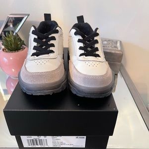 Used cardi b with box 10c